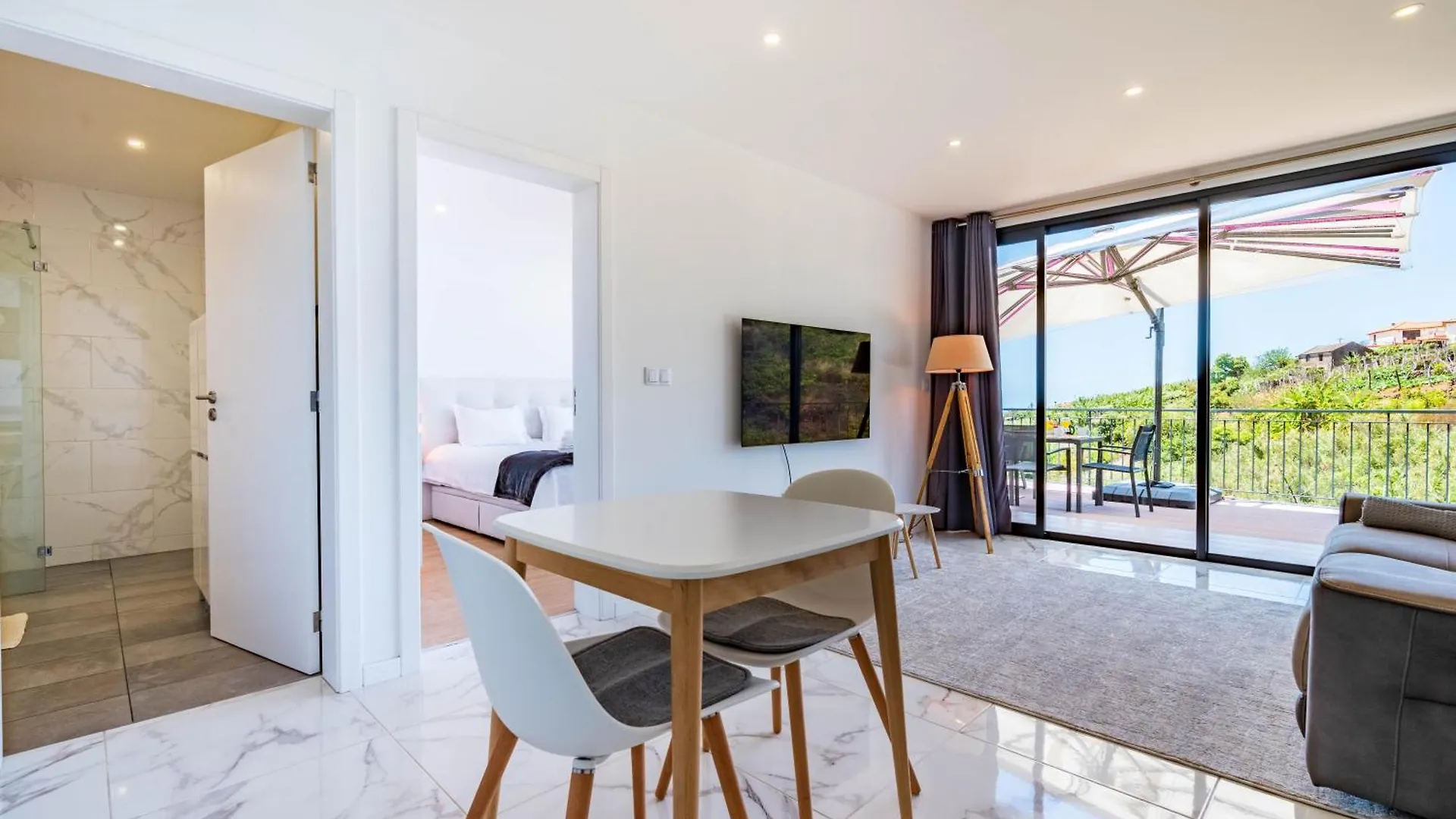 Casa Branca-B,Beautiful Sea View Apartment Estreito Da Calheta Portugal